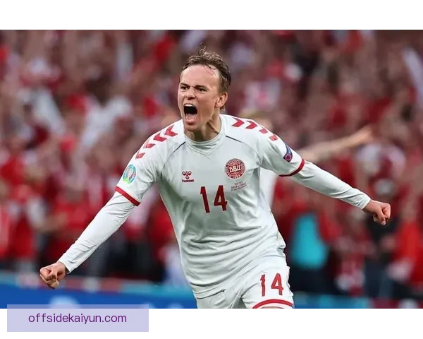 达姆斯高的技术特点值得关注，具备出色的控球与传球能力。