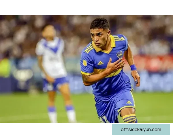 滕哈赫球队关键球员表现稳健，未来比赛值得关注